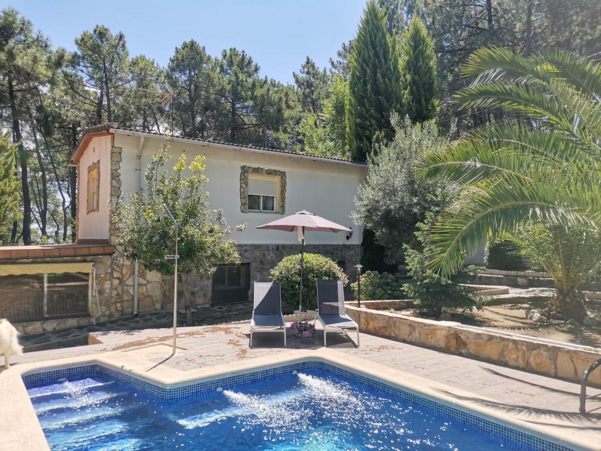 Bonita Casa En El Bosque - El Tiemblo Villa Kültér fotó