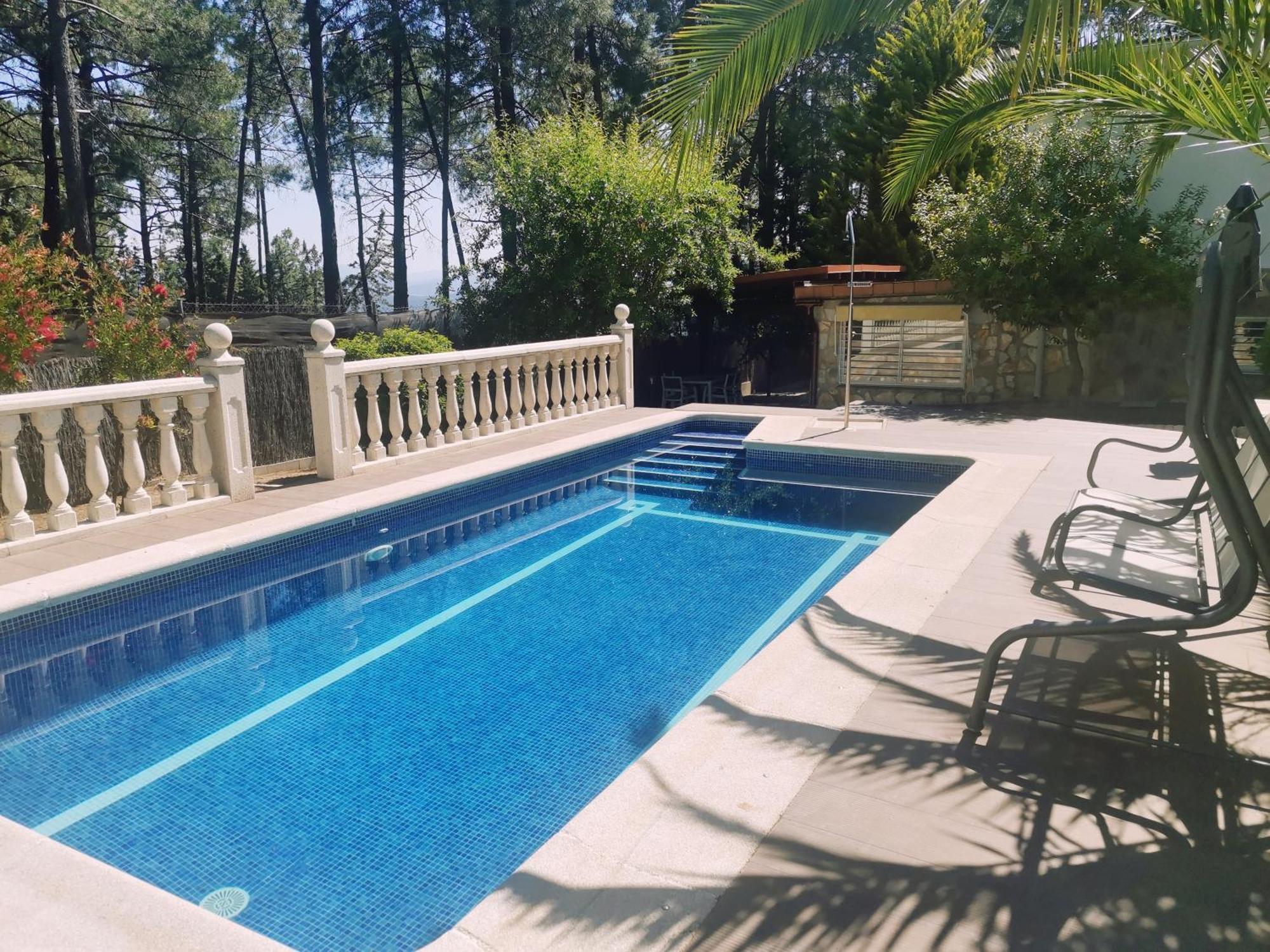Bonita Casa En El Bosque - El Tiemblo Villa Kültér fotó
